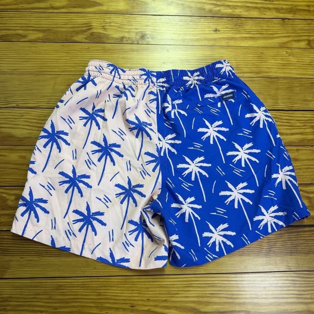 Chubbies The Weekend Kings Swim Trunks Mens Medium Palm Tree 5.5 Inch - Picture 10 of 12